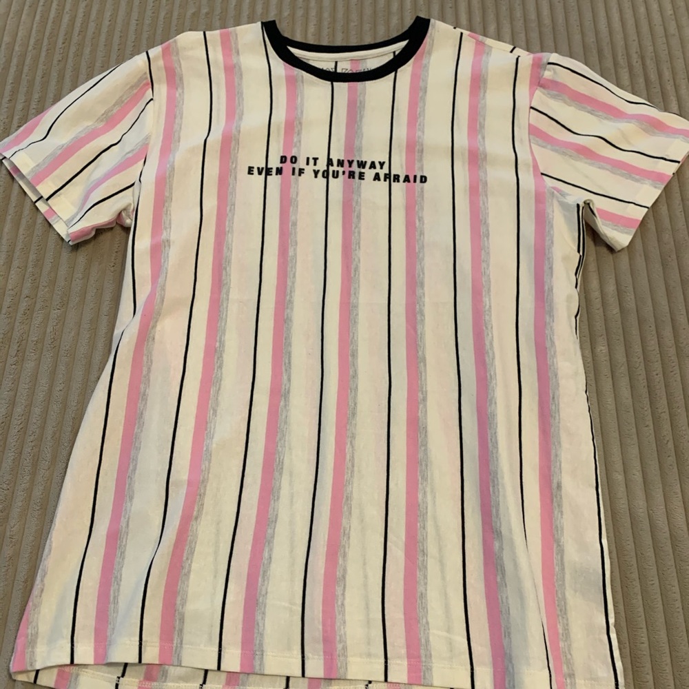 BRAND NEW* PINK TEE